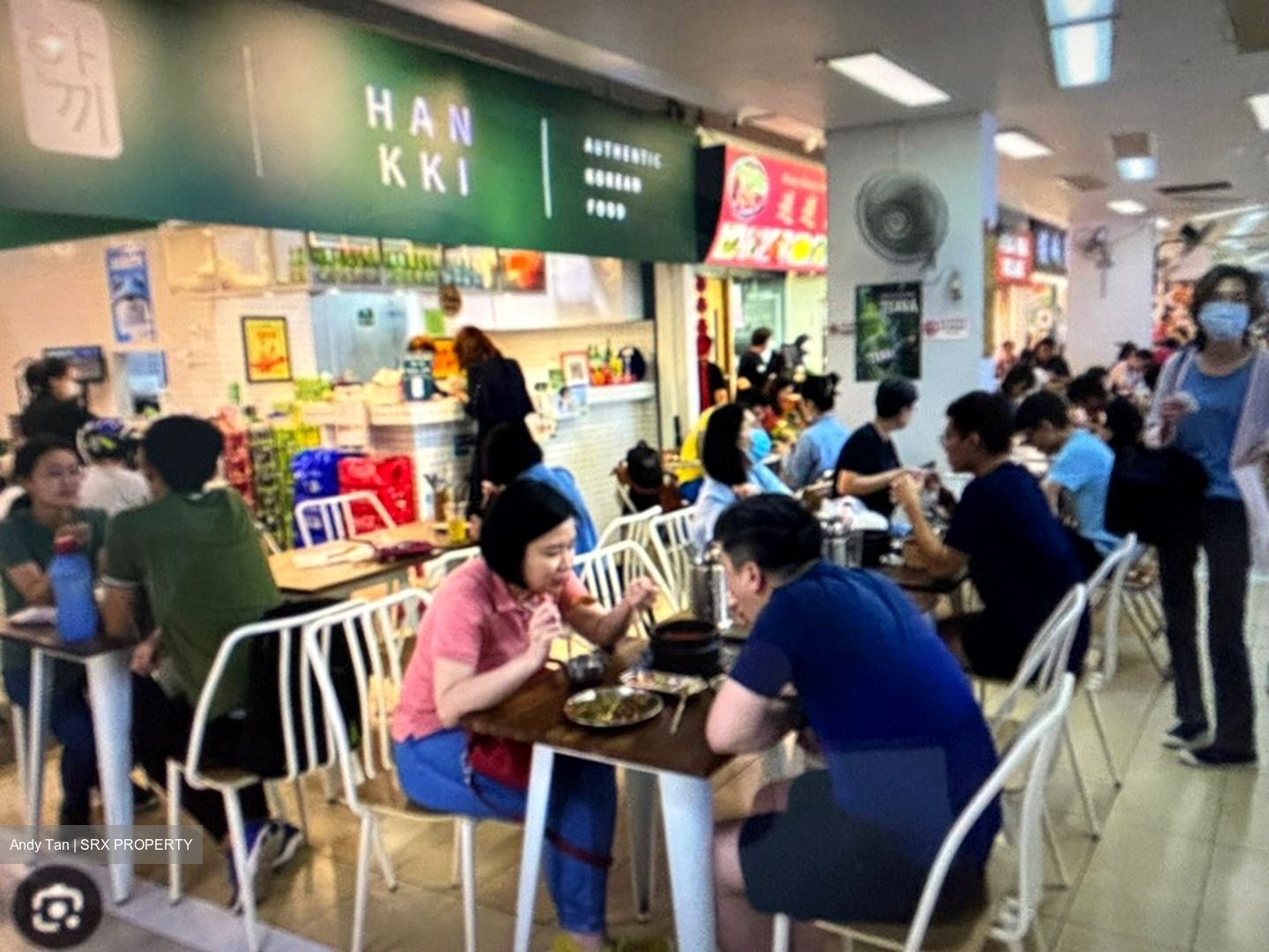 Hdb Hub (D12), Retail #547651911